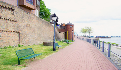 Rheinpromenade